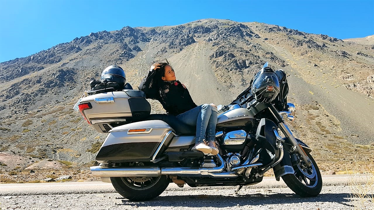 Rodando de moto por Buenos Aires  Viagem de moto pela América do