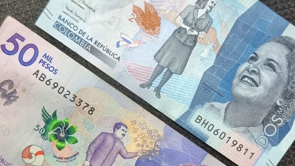 moeda colombiana