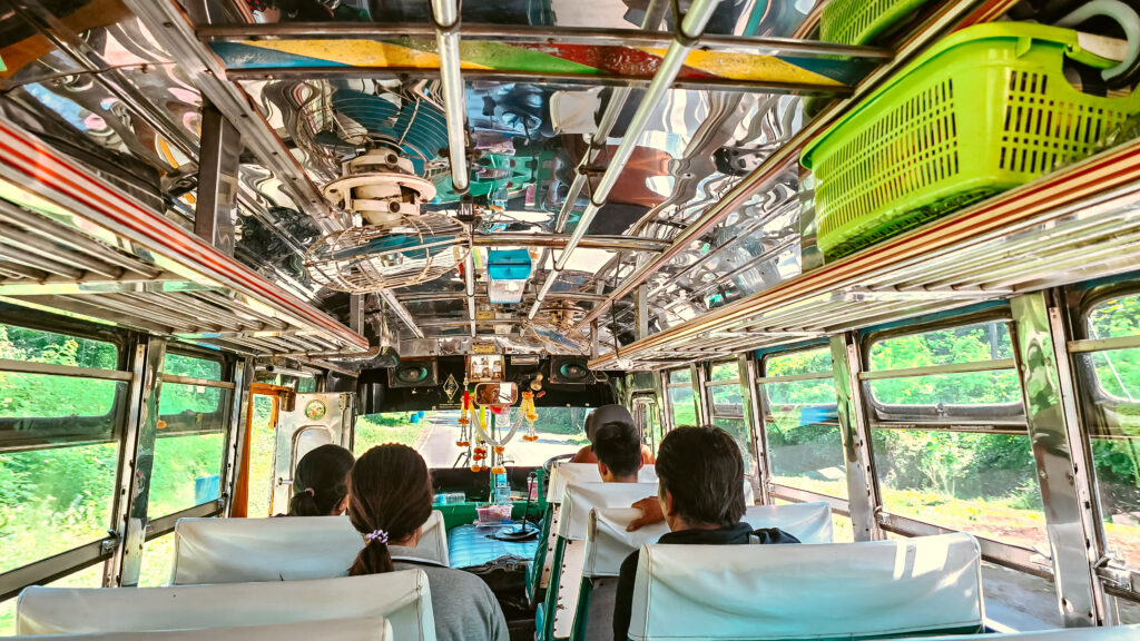 ONIBUS kanchanaburi - erewan