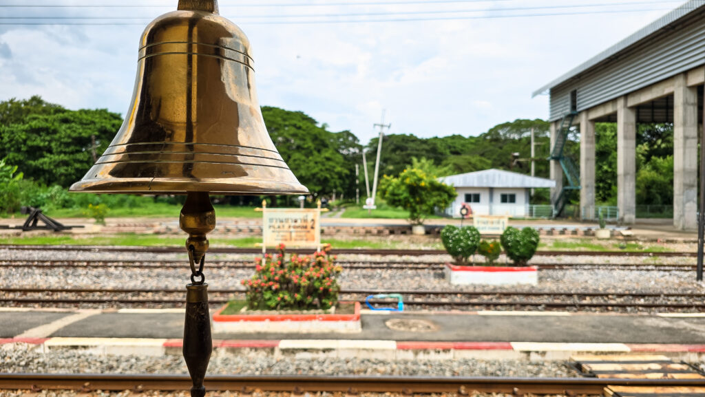 estação de trem kanchanaburi