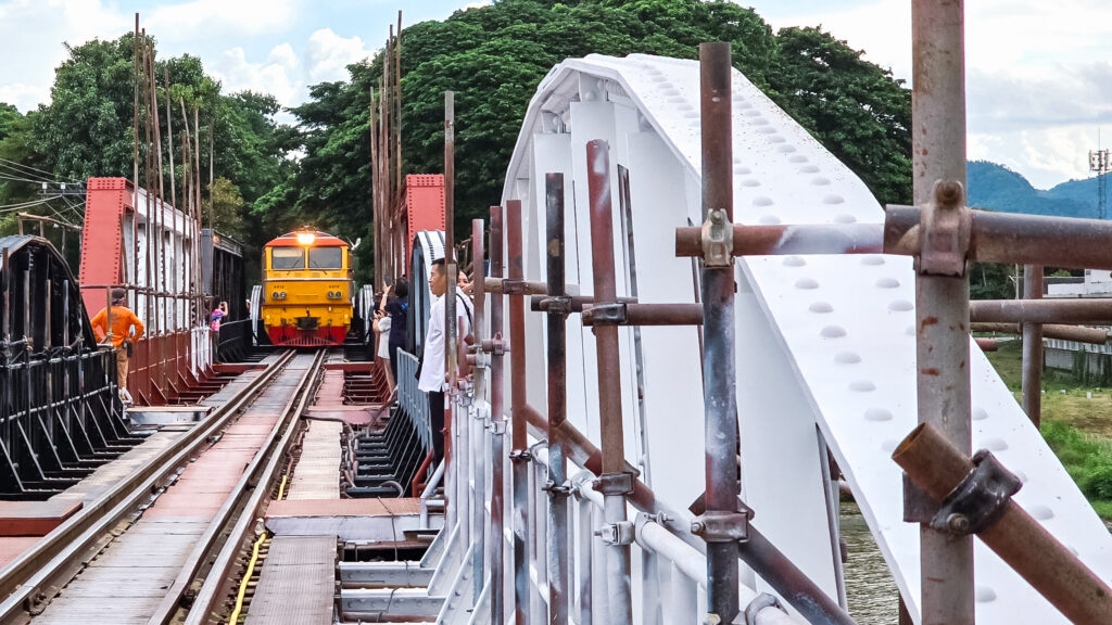 trem kanchanaburi