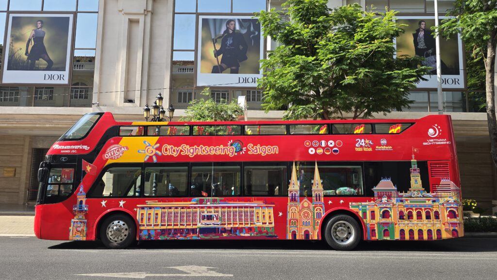 ônibus hop on hop off ho chi minh