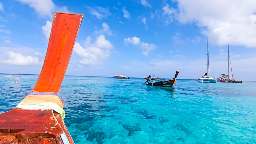 phuket tour boat